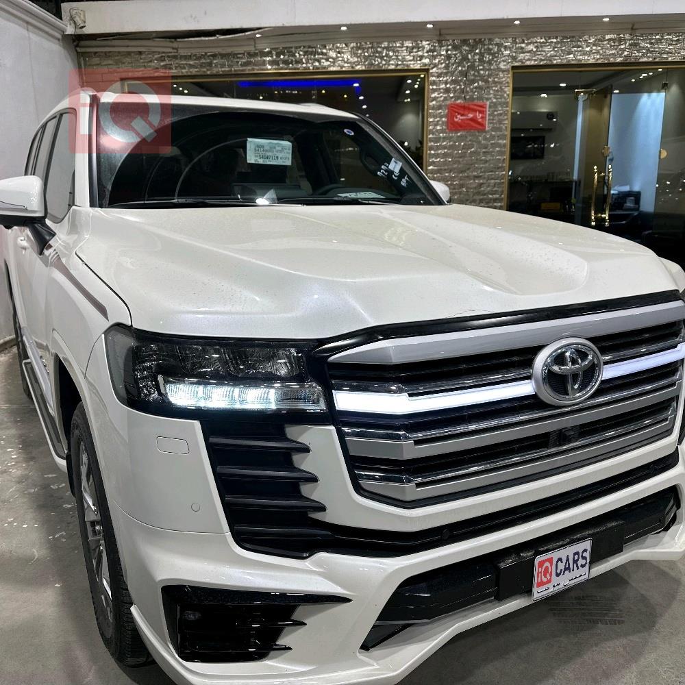 تويوتا لاندكروزر